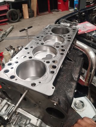 Mitsubishi Montero 2002