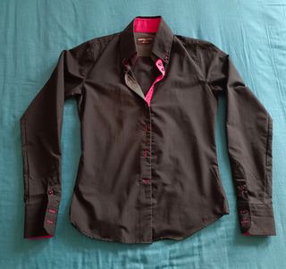 Camicia donna Slim fit solo provata.