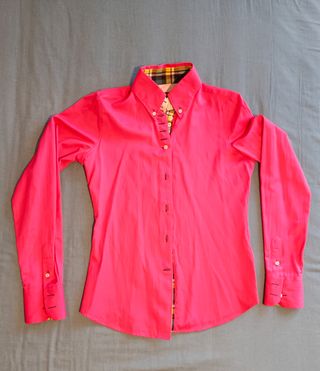 Camicia donna Slim fit solo provata.