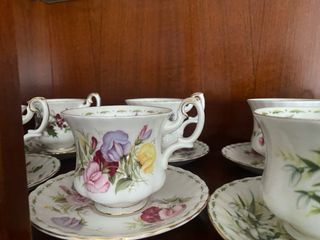 Set di tazze, sono originali