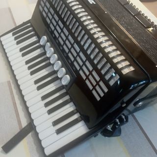 Acordeón HOHNER