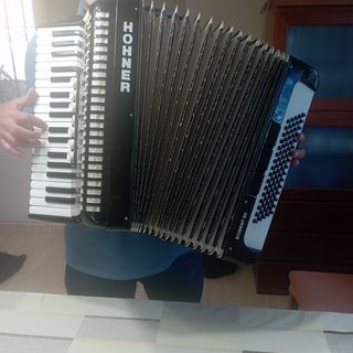 Acordeón HOHNER