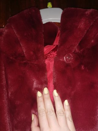 URGE!!CHAQUETA CAPA PELO GRANATE T 36,38