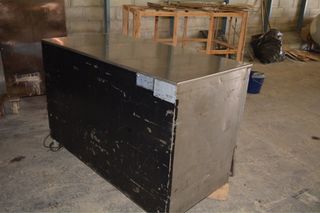 Mesa frigorifica 3 puertas marca Polar