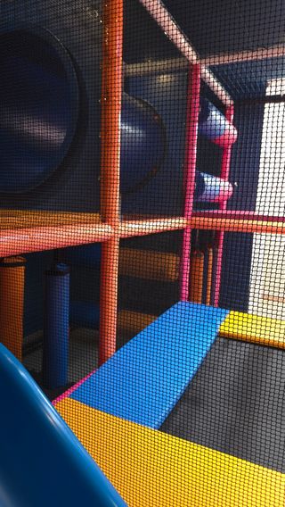 Local Celebraciones con Parque Infantil