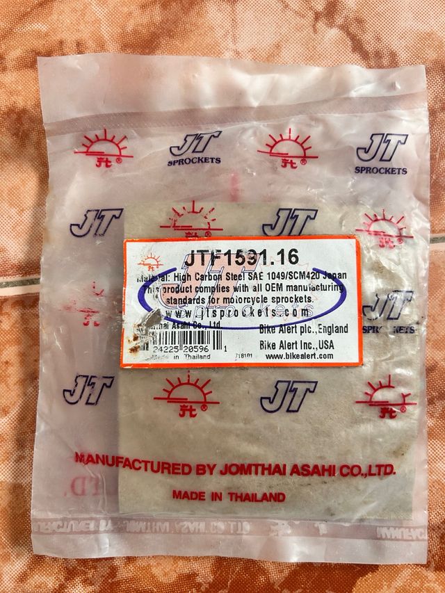 Piñon 16 dientes yamaha