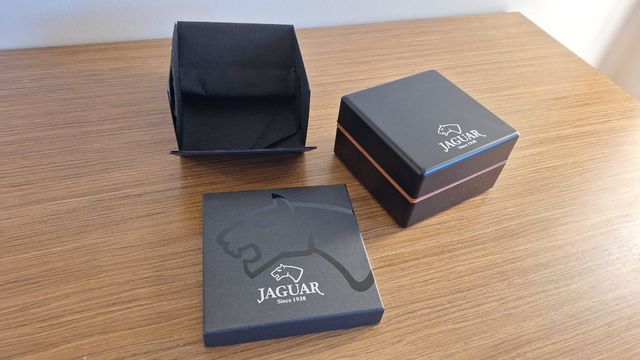 CAJA MADERA PIEL JAGUAR