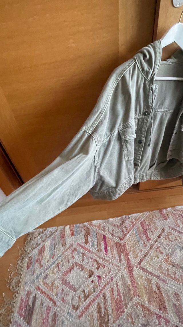 Cazadora vaquera Zara