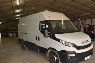 furgoneta Iveco Daily 35 130