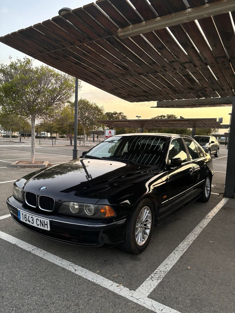 BMW Serie 5 2003 - foto 1