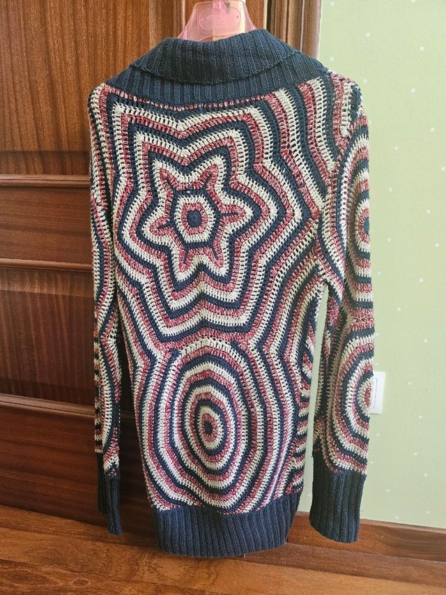 Chaqueta punto desigual 