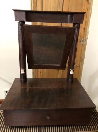 Tocador de mesa con espejo