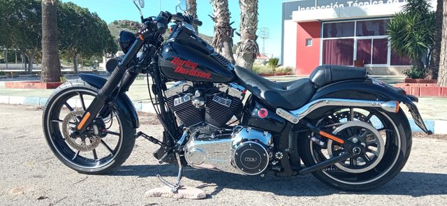 Harley Davison breakout