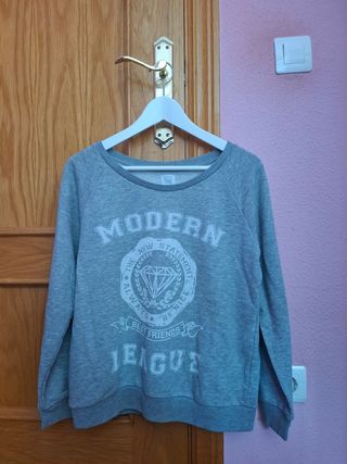 Sudadera gris zara talla m