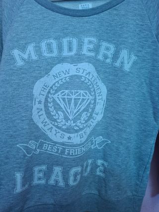 Sudadera gris zara talla m