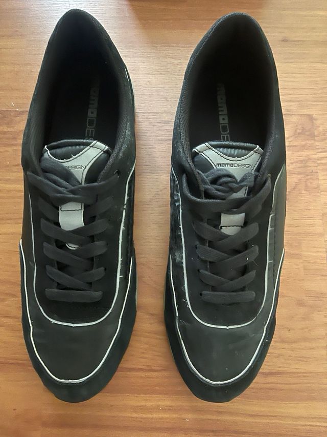sneakers Momo design
