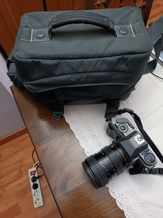 Vendo cámara analógica Pentax P30 T,objetivo 28;80