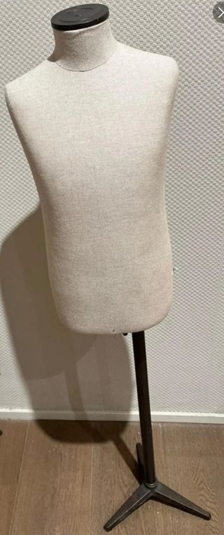 Busto-maniquí de niño