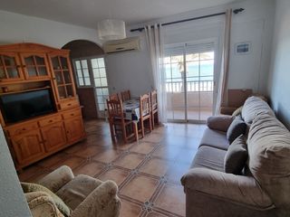 Se alquila apartamento en carboneras