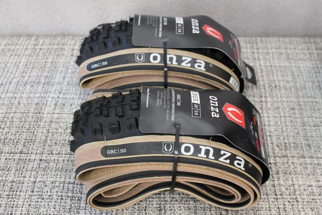 Cubierta 29" ONZA IBEX y PORCUPINE RC SkinWall