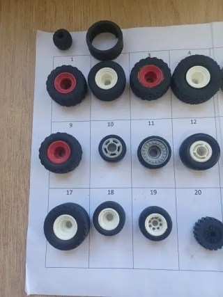 Ruedas llantas cubrellantas de coches camiones