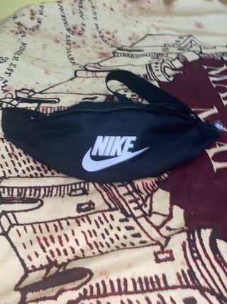 Bandolera Riñonera Nike
