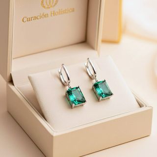 Pendientes Exclusivos de Plata con Esmeralda Nano  Elegancia Atemporal de Curación Holística