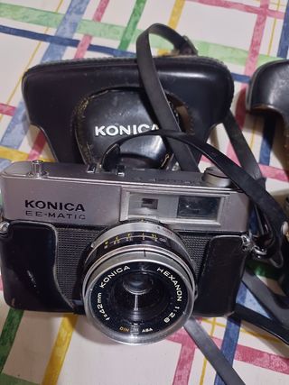 Cámaras de fotos KONICA