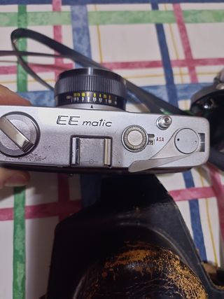 Cámaras de fotos KONICA