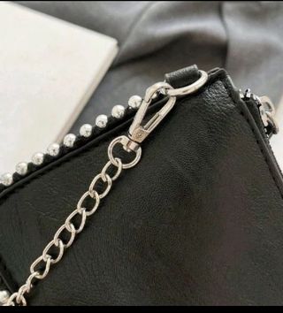 Bolso tachuelas nuevo 