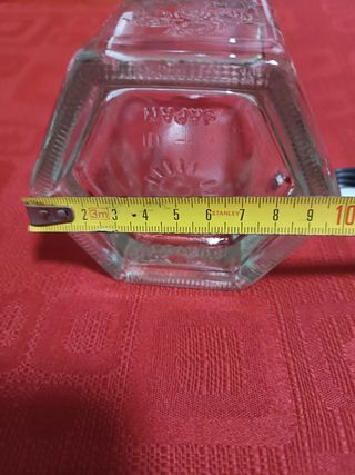 Bottiglia esagonale per liquori