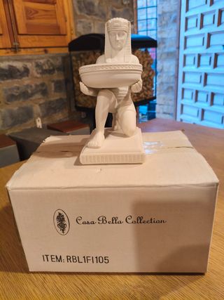 FIGURA DECORATIVA