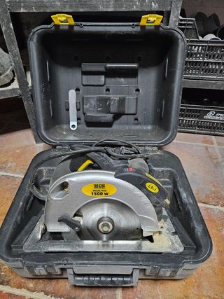 Cortador de madera con línea láser