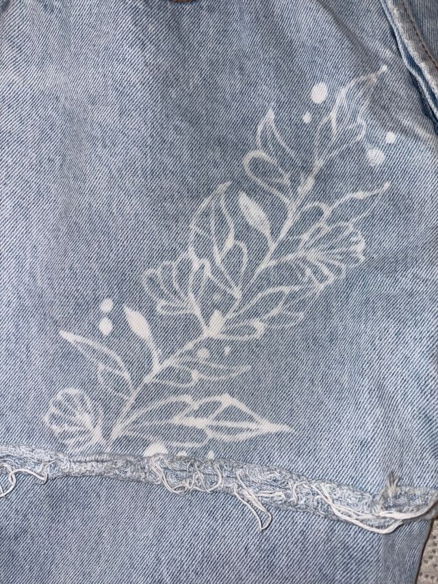 Vaquero vintage marca Caroche con bleach art