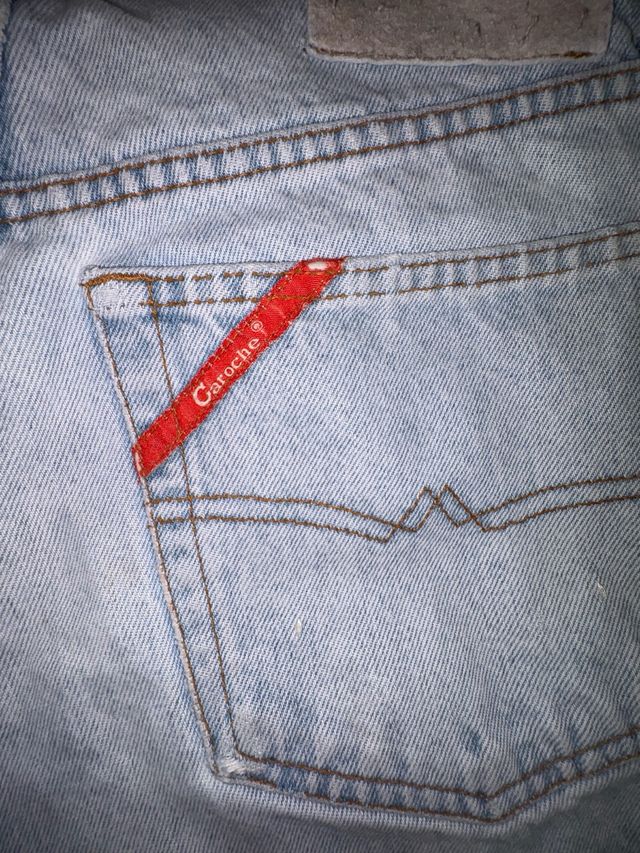 Vaquero vintage marca Caroche con bleach art