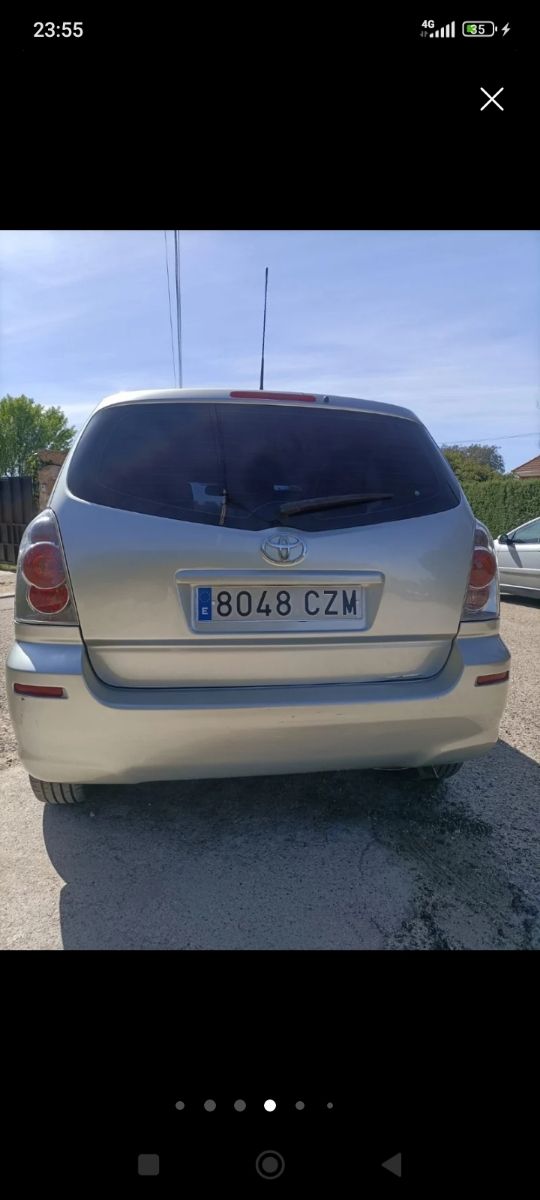 Toyota Corolla verso  2004