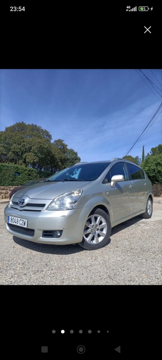 Toyota Corolla verso  2004