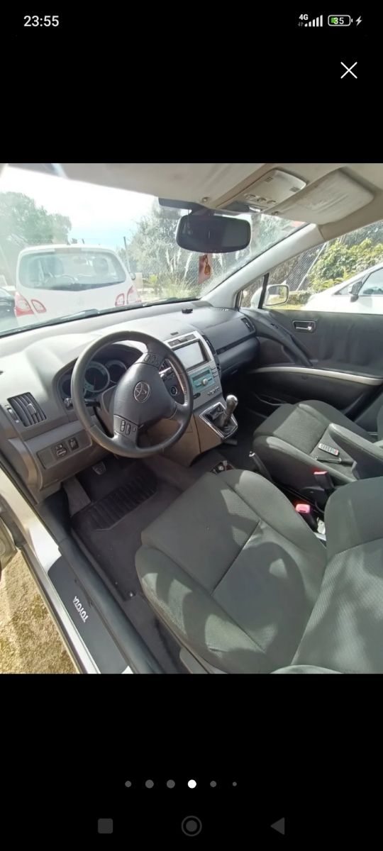 Toyota Corolla verso  2004