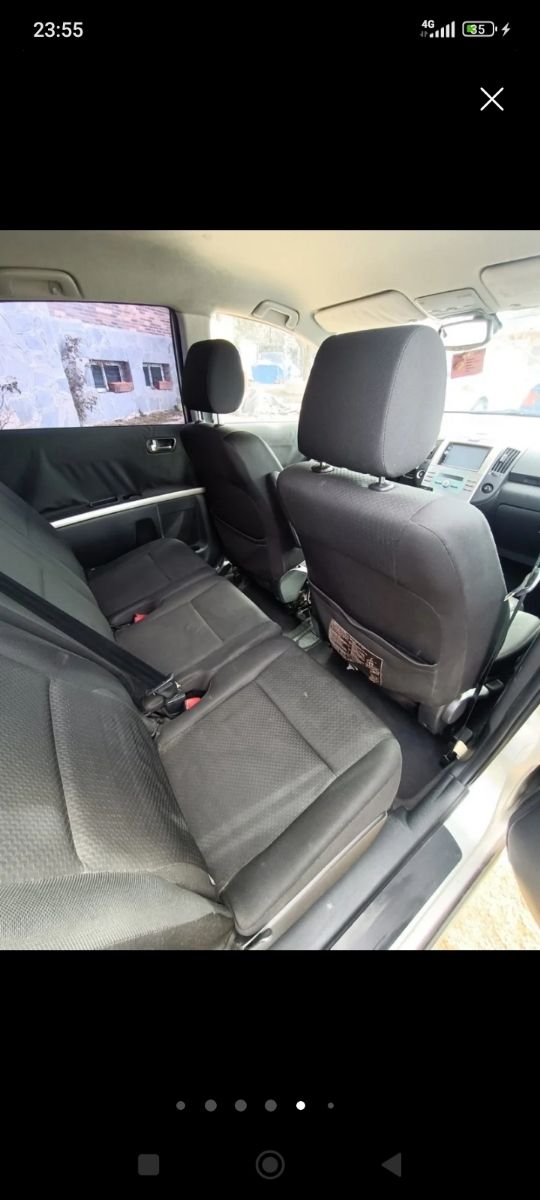 Toyota Corolla verso  2004