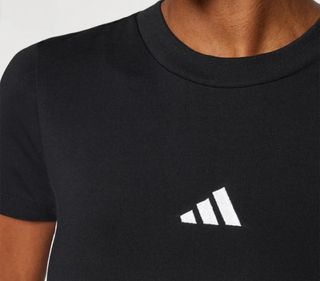 Camiseta Adidas estampada -black white