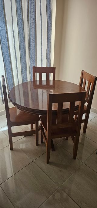 Mesa con 6 sillas comedor