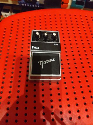 Pedal fuzz nobels nuevo a estrenar