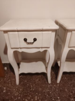 Mesitas de dormitorio