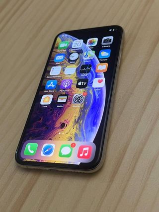 iPhone XS 64GB. Plata libre