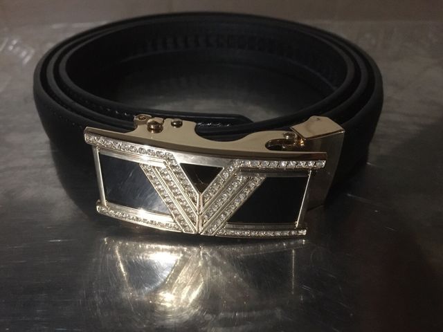 Cinturón cristales Swarovski nuevo a estrenar