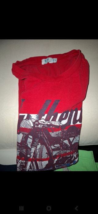 Lotto 7 magliette: 3 estive 4 invernali 10 anni