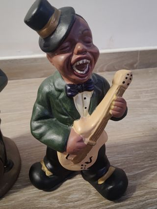 Figuras músicos instrumentos