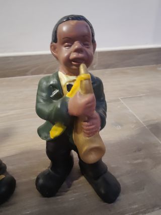 Figuras músicos instrumentos