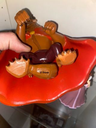 la bella y la bestia de ceramica/resina