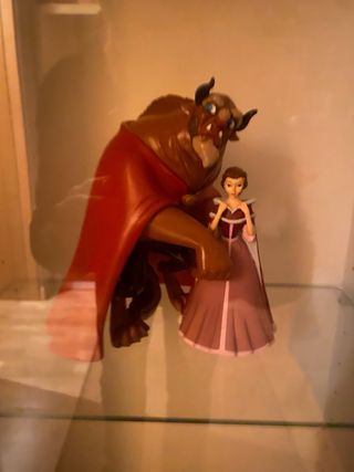 la bella y la bestia de ceramica/resina